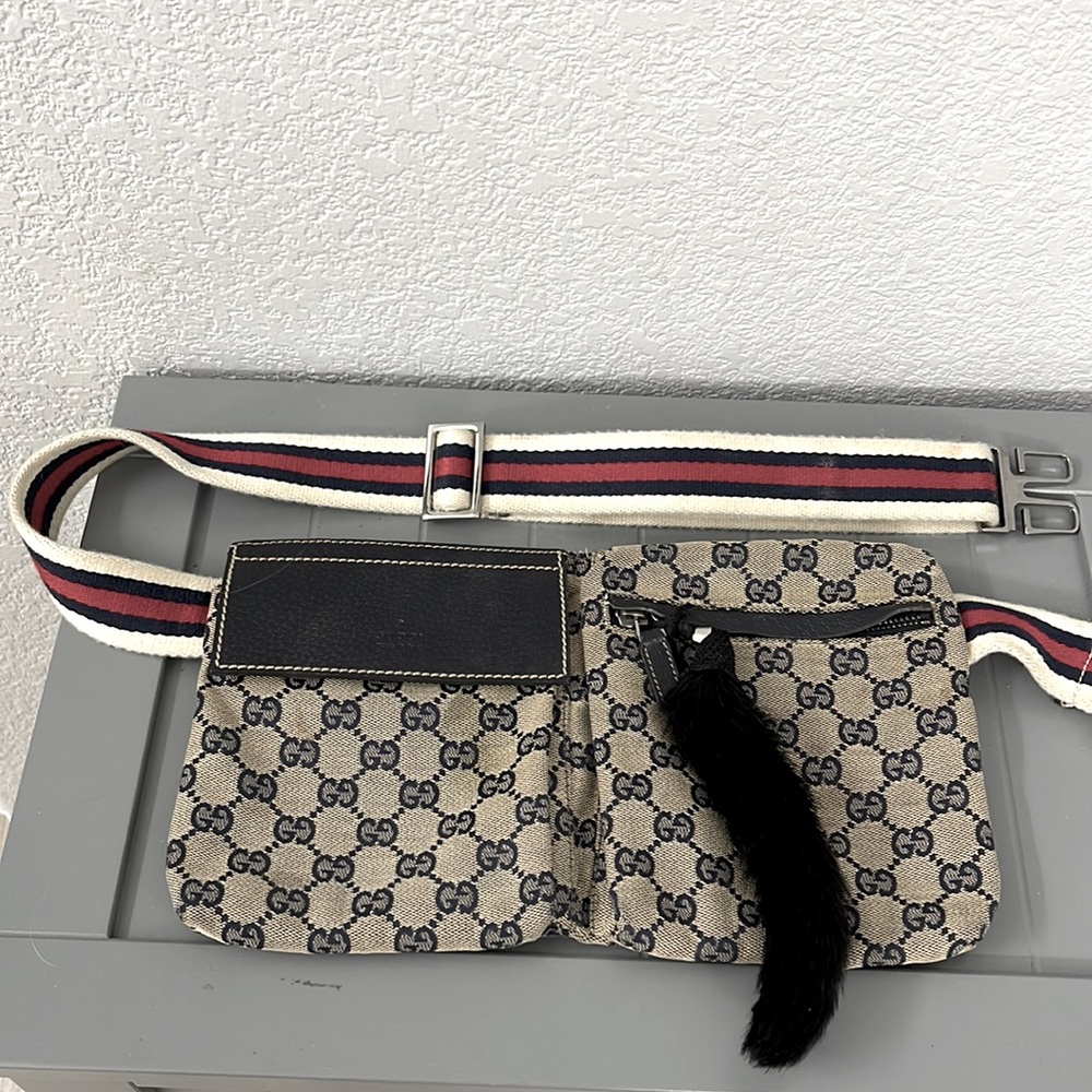 Gucci Beige and Black Belt Bag